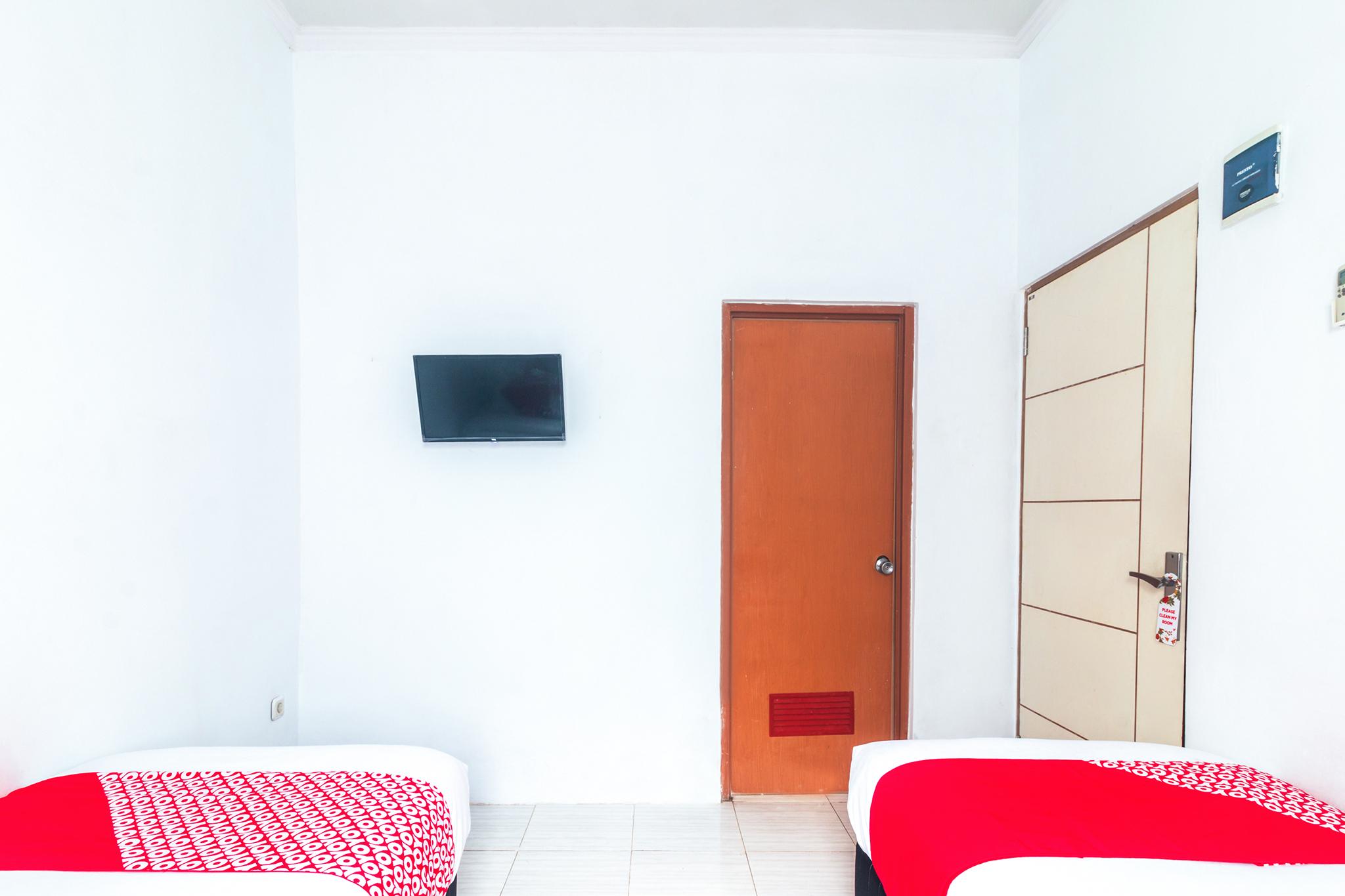 Hotel Vaccinated Staff-Oyo 2699 Haven Boarding House Ambon Exterior foto