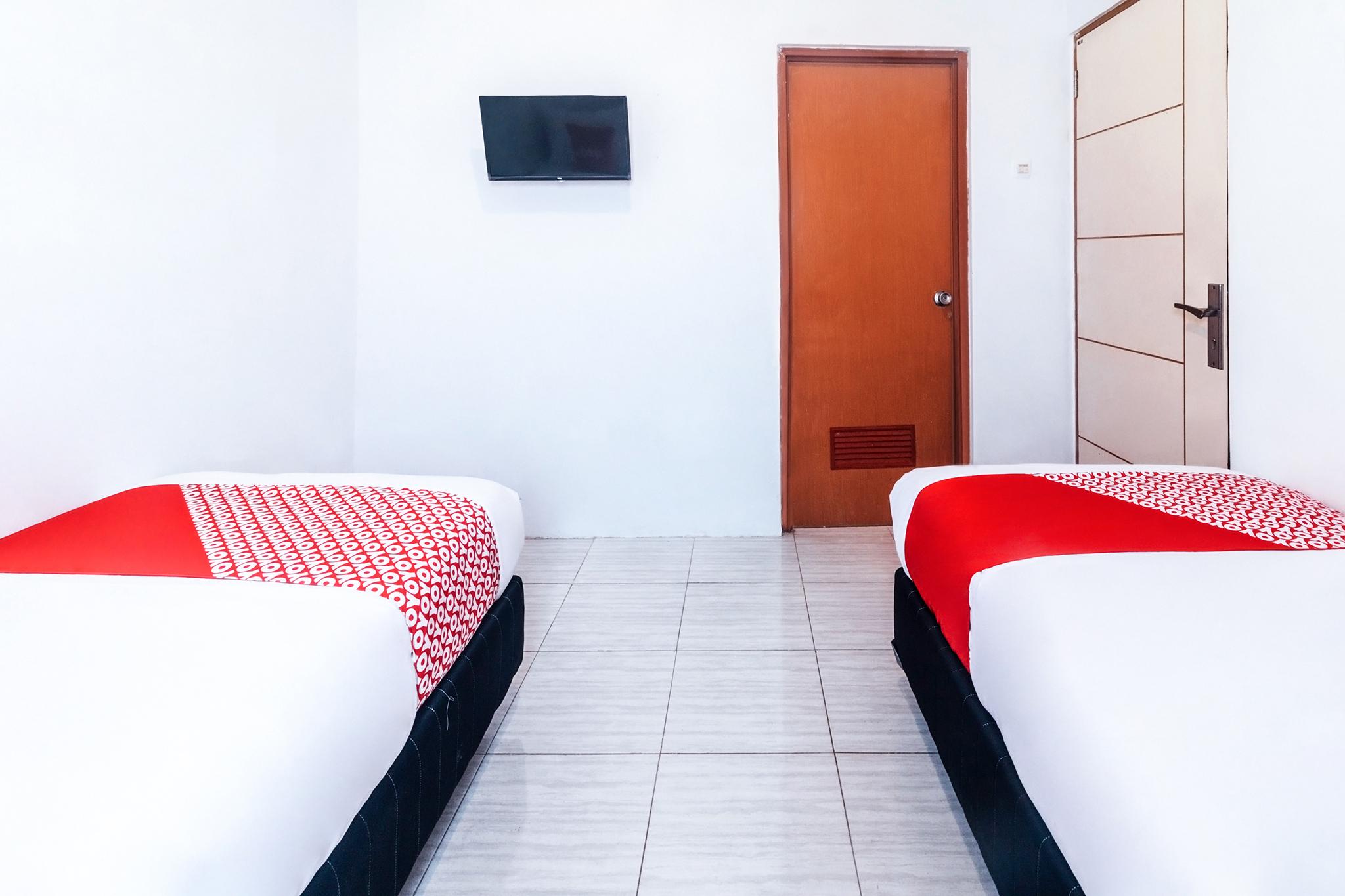 Hotel Vaccinated Staff-Oyo 2699 Haven Boarding House Ambon Exterior foto