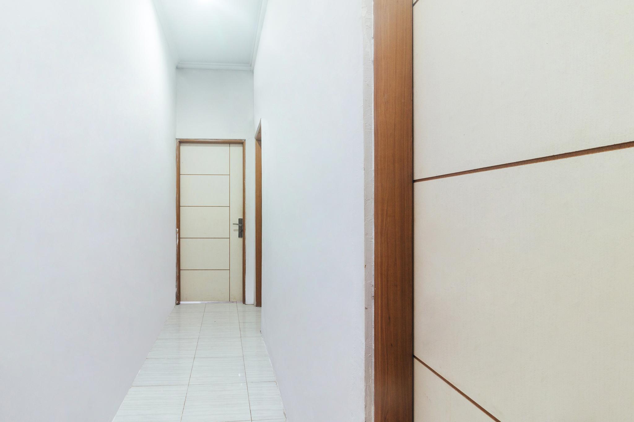 Hotel Vaccinated Staff-Oyo 2699 Haven Boarding House Ambon Exterior foto