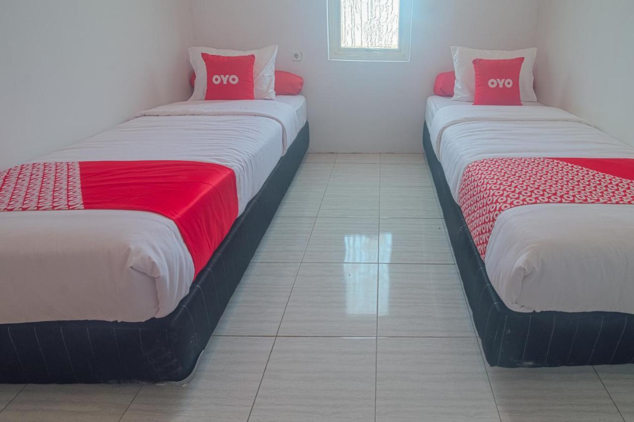 Hotel Vaccinated Staff-Oyo 2699 Haven Boarding House Ambon Exterior foto