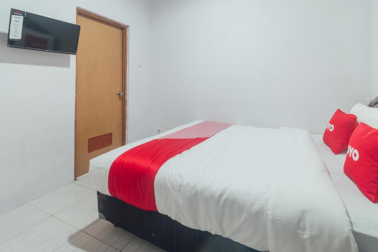 Hotel Vaccinated Staff-Oyo 2699 Haven Boarding House Ambon Exterior foto
